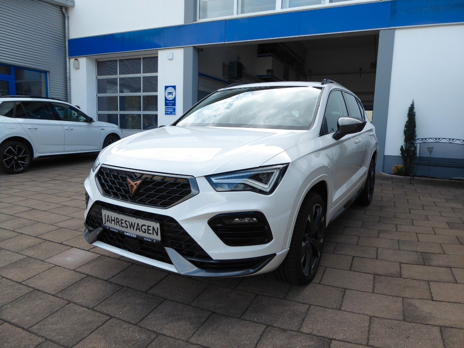 Cupra Ateca 1.5 TSI Pano/AHK/Navi/Kamera/ACC