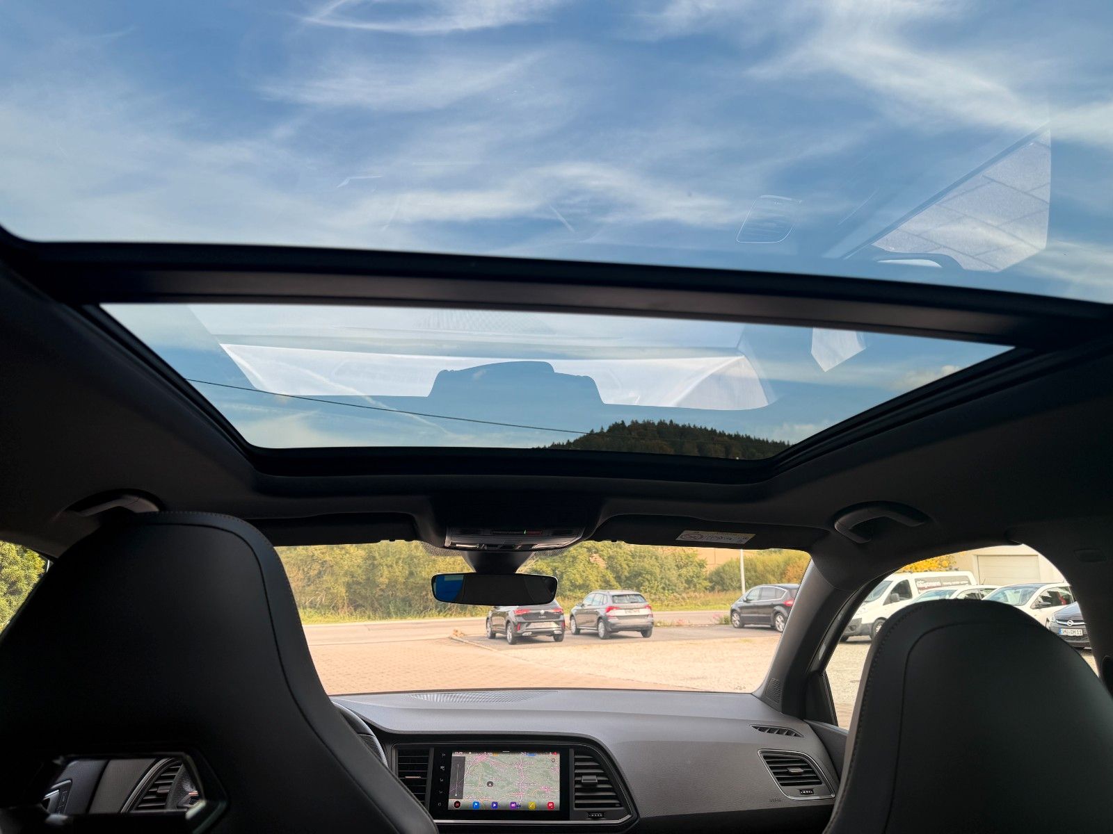 Ateca VZ 2.0 4Drive DSG/AHK/PANO/Beats/ 360° KAM